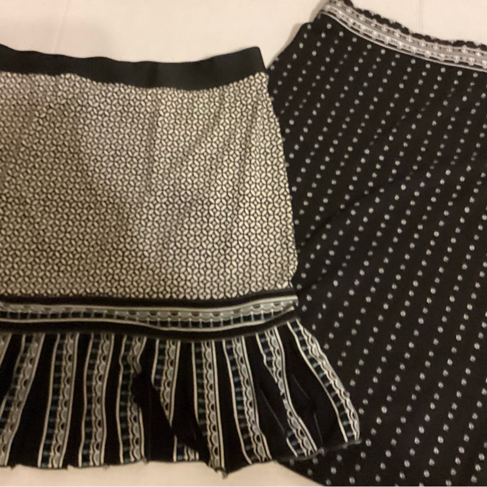 Max Studio 2 Skirt Bundle Size Medium - Picture 3 of 5